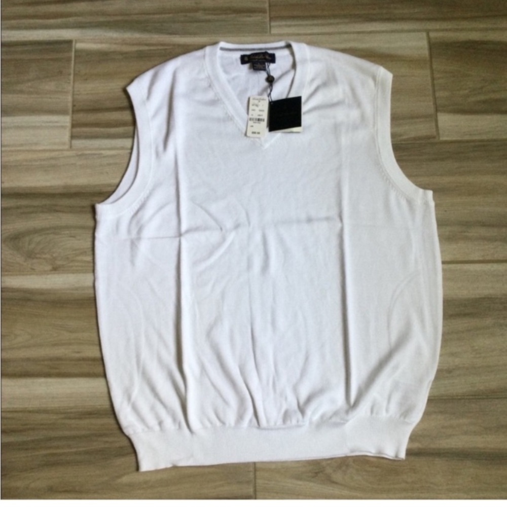 Brooks Brothers Large Vest NWT